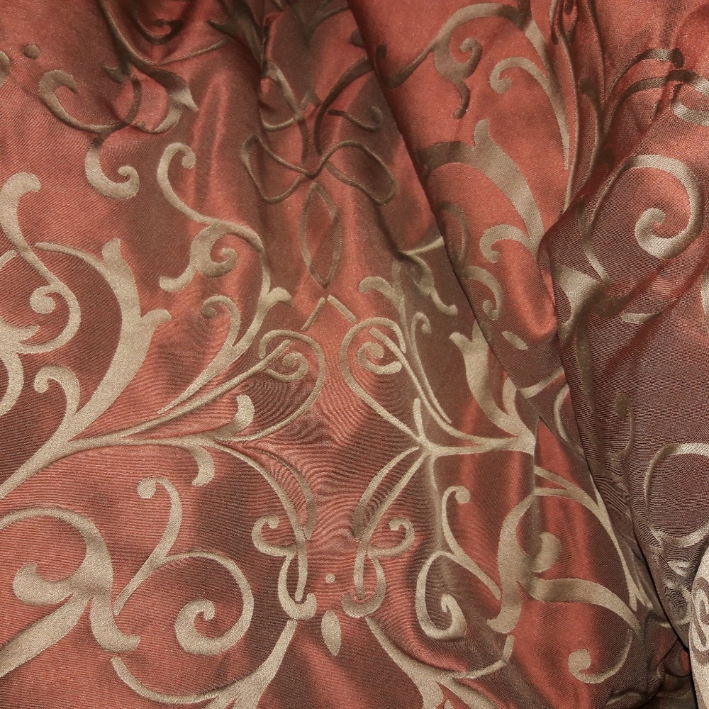 Nobility Queen size Comforter